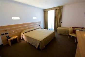 Sporting Hotel 4*